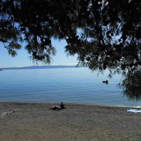 Superior Studio Buba Near The Guest house Makarska