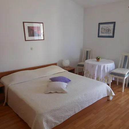 Guest house Superior Studio Buba Near The 3*