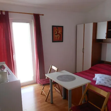 Superior Buba Near The Гостевой дом